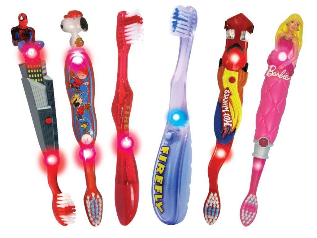 The first toothbrushes for children and everything you need to