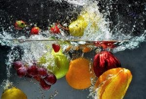 How and with what to wash vegetables and fruits so