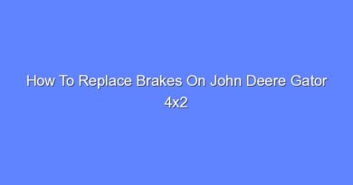 how to replace brakes on john deere gator 4x2 8135