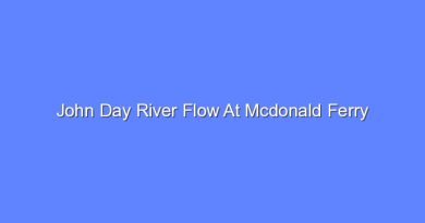 john day river flow at mcdonald ferry 7651