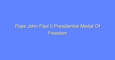 pope john paul ii presidential medal of freedom 12878