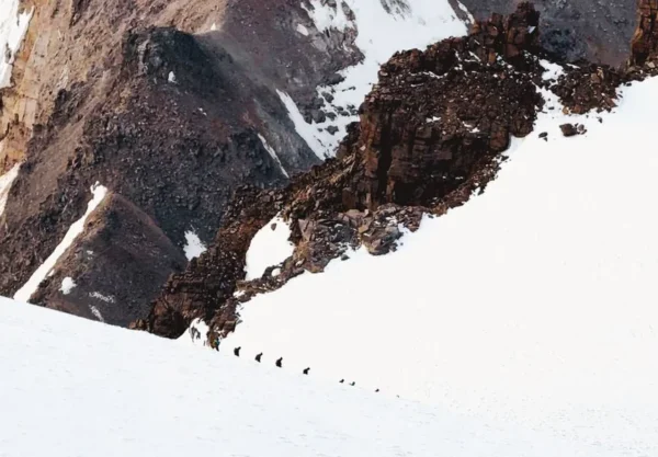 mountaineering china peaks