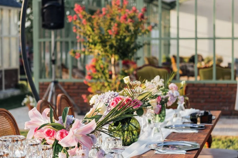 outdoor wedding reception Outdoor luxury wedding reception table with flowers