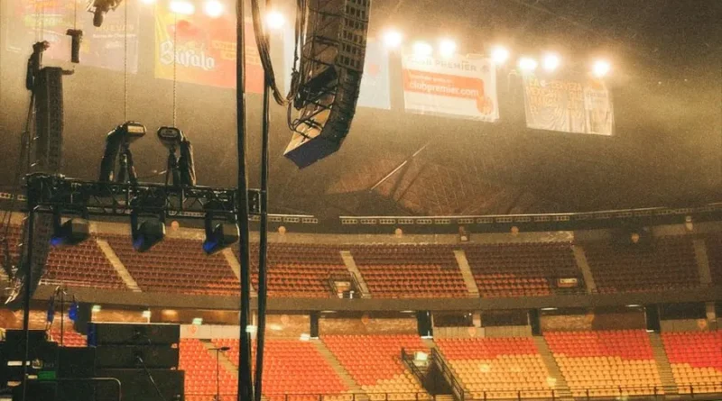 ac dc houston concert stage