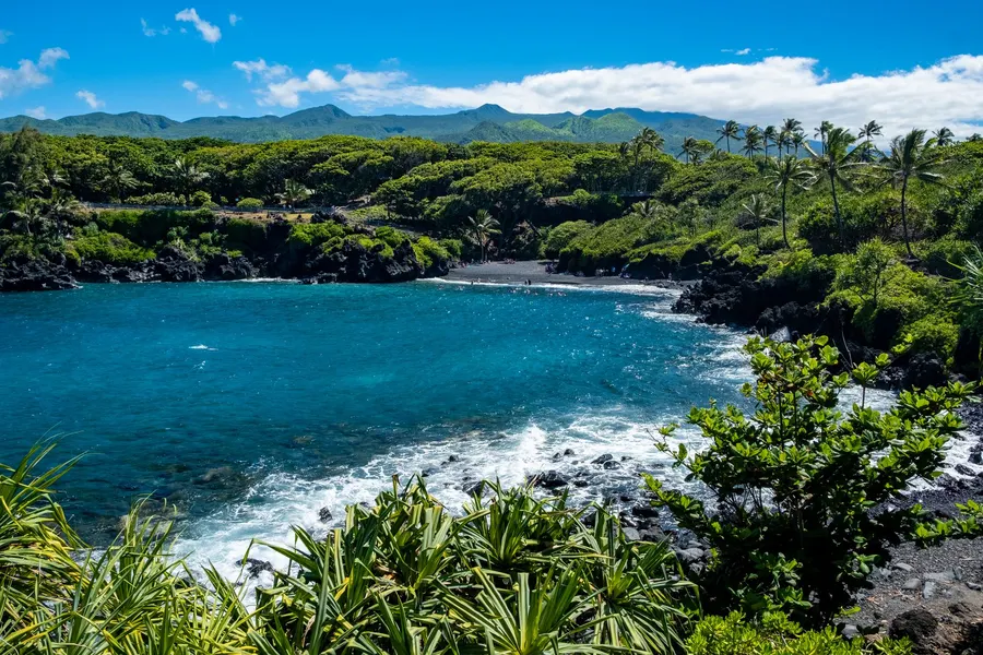 maui road to hana highway Winding coastal highway on Maui where drivers occasionally need a flatbed towing service
